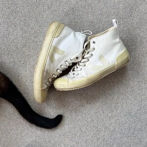 Veja Off-White High-Top Sneakers